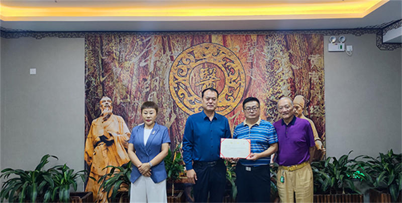 63174f39f20cd.jpg 01.jpg