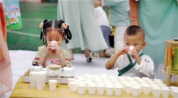 64f7430623b47.png 人444444444444.png