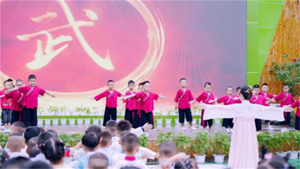 64f743743828f.png 人12.png