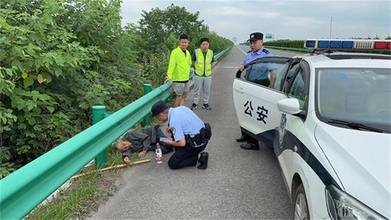 653b4f035a307.jpg 肖333333333333333333333.jpg