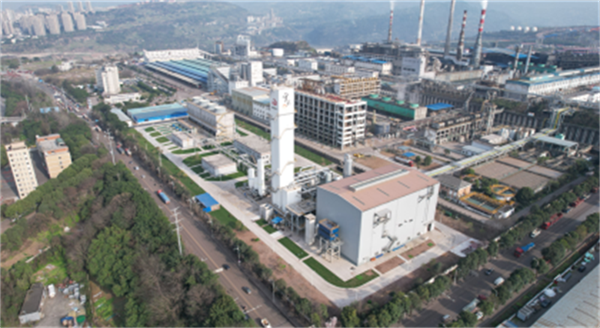 658badba85741.png 16.png