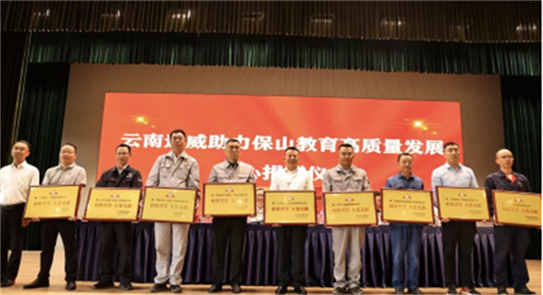 658bb066d3080.png 啊222222222222.png