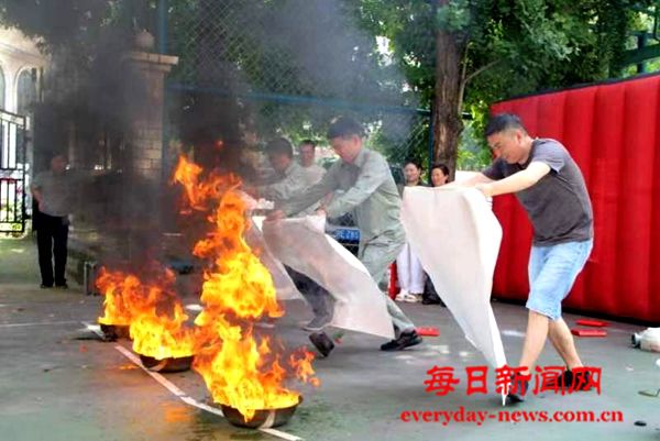 73a07ec245e771689445a3386fbfebf.jpg 73a07ec245e771689445a3386fbfebf.jpg