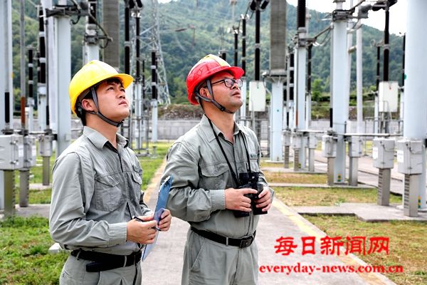 801fde63b3fb415c93048464889b8fc.jpg 801fde63b3fb415c93048464889b8fc.jpg