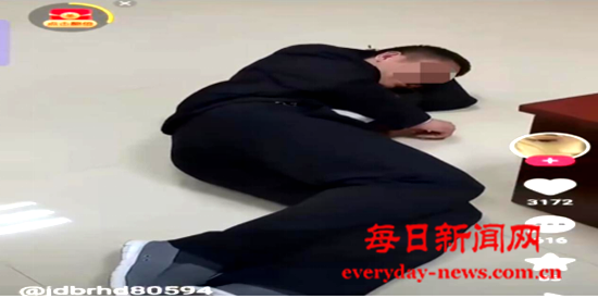 去44444444444.png 去44444444444.png