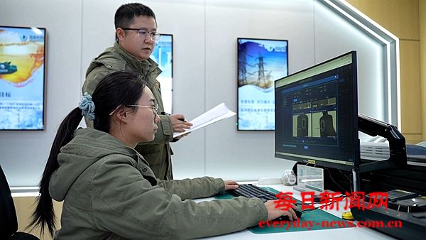 期111111111.jpg 期111111111.jpg