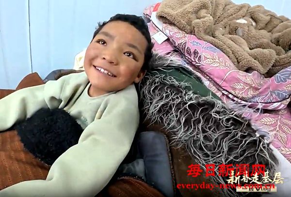 新春走基层·一线Vlog丨送往西藏定日的