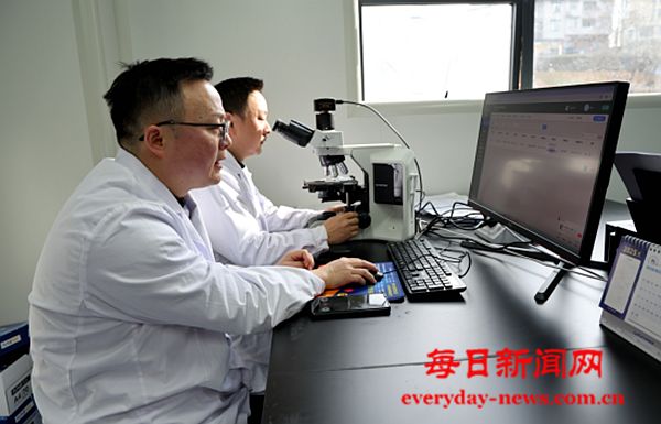 湖北巴东县第二人民医院实施首例术中快速切