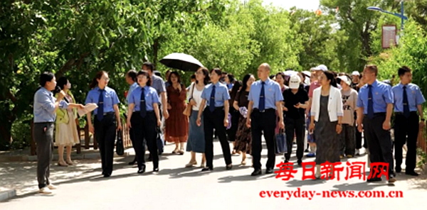 去2222222222222.png 去2222222222222.png