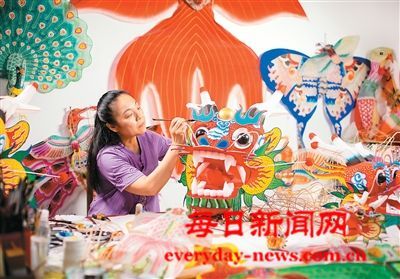 一根风筝线 牵起四海谊