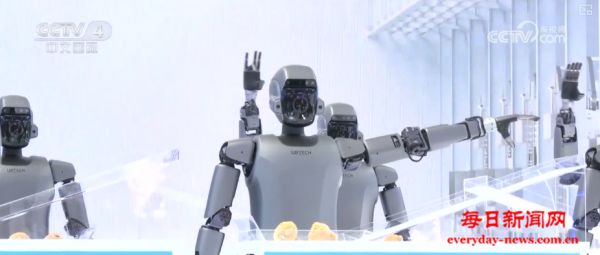 多点突破、协同跃升！人形机器人产业应用迈