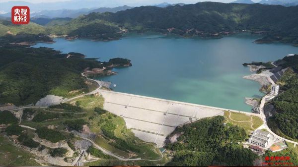 “首个”“首台”“创纪录”齐刷屏 大国工