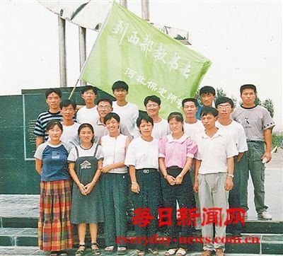 用知识的清泉，一点点浸润这片土地