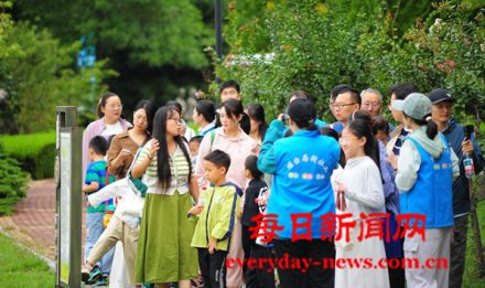 “红粮麦田”进社区 点亮青少年“知粮爱粮