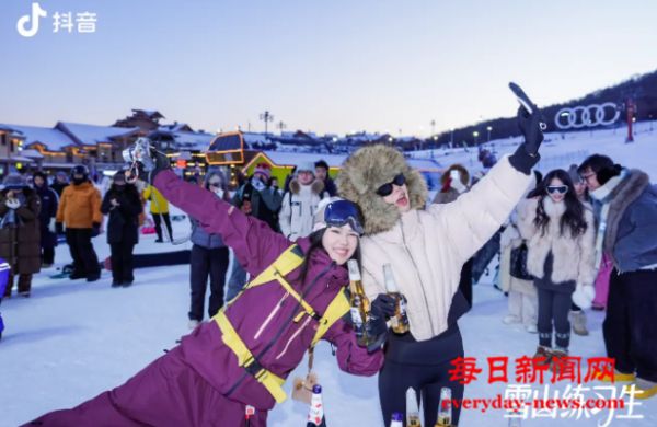 「雪山练习生」长白山开营，这届年轻人正在